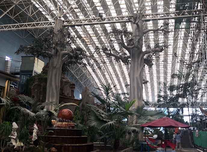 超大型仿真榕樹的使用壽命已超過23年，北京淡水河谷制作