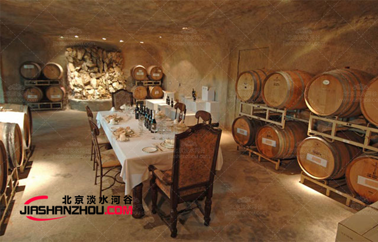 發現又一好去處洞窟西餐洞穴主題餐廳