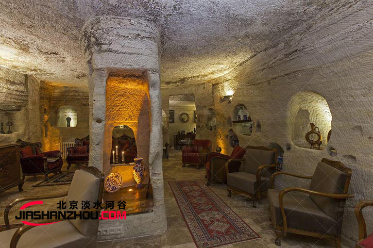 尼格瑞爾人造洞穴酒店給您無與倫比的入住體驗