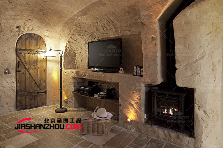 如何裝修出山洞的感覺仿意大利百萬驢人造山洞酒店裝飾設計