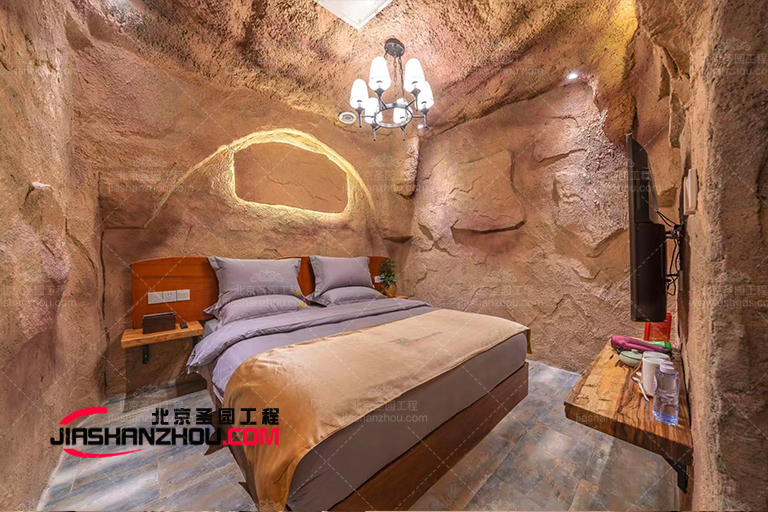 北京王府井將店改造為仿真溶洞酒店挽留老顧客結果大出意料