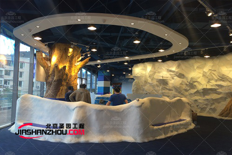 池州齊景甲苑小區(qū)室內(nèi)GRC塑石假山工程順利驗收