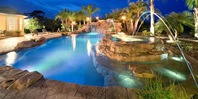 塑石假山.jpg 塑石假山