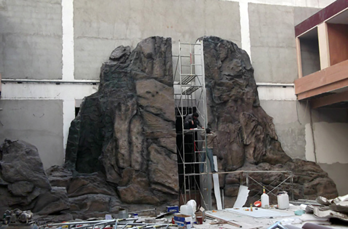 塑石假山.jpg 塑石假山