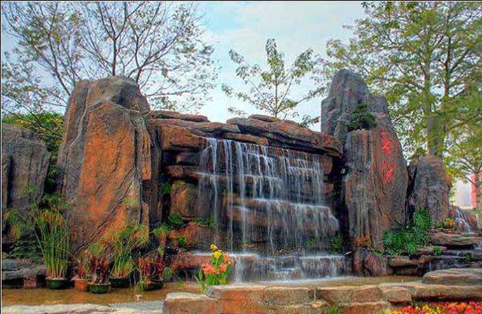 塑石假山圖片.jpeg 塑石假山圖片