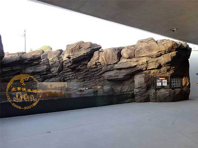 塑石假山.jpg 塑石假山