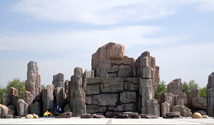 塑石假山制作.jpg 塑石假山制作