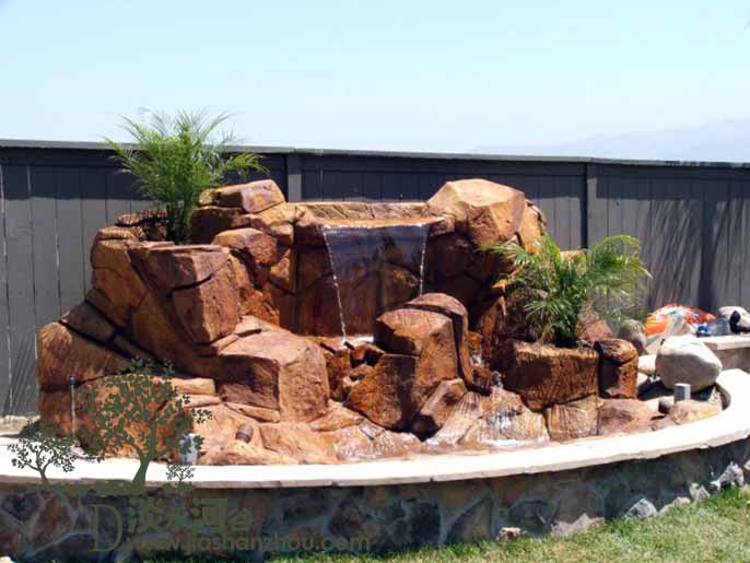 水泥假山.jpg 水泥假山