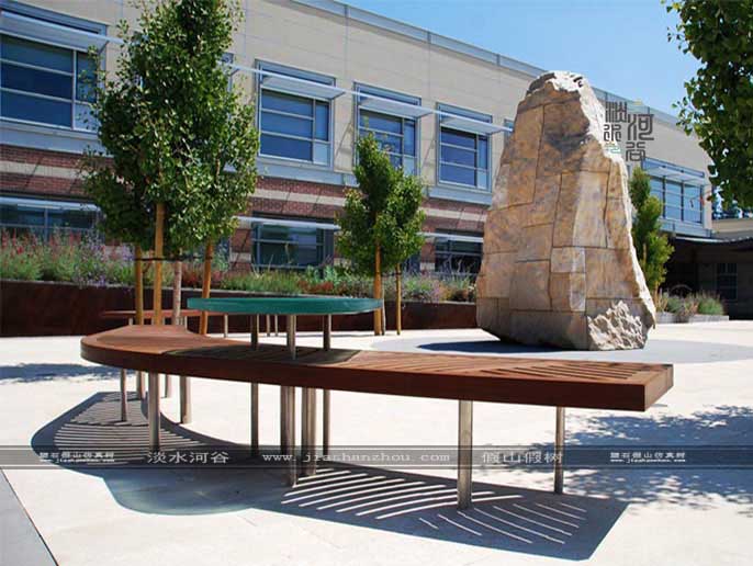 水泥假山.jpg 水泥假山