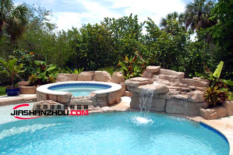 塑石假山跌水.jpg 塑石假山跌水