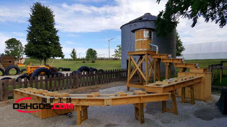 兒童淘礦石.jpg 兒童淘礦石