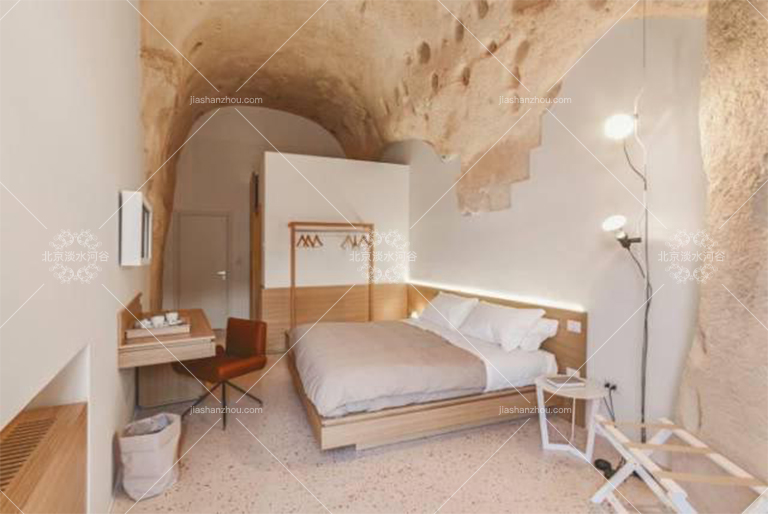 山洞改造房子.jpg 山洞改造房子