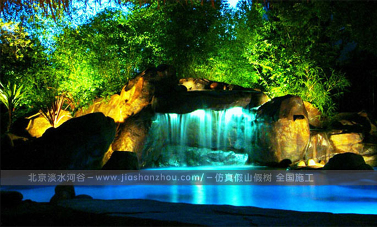 塑石假山.jpg 塑石假山