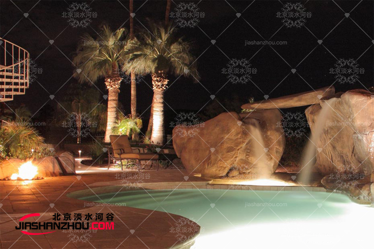 塑石假山.jpg 塑石假山