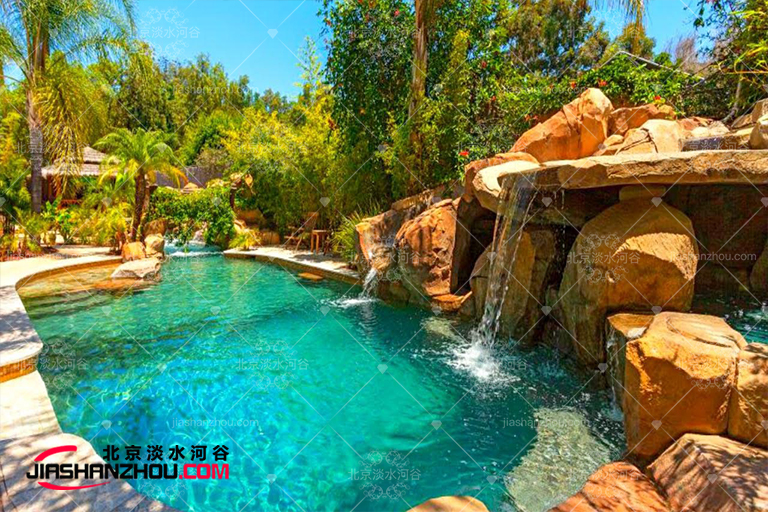 塑石假山.jpg 塑石假山