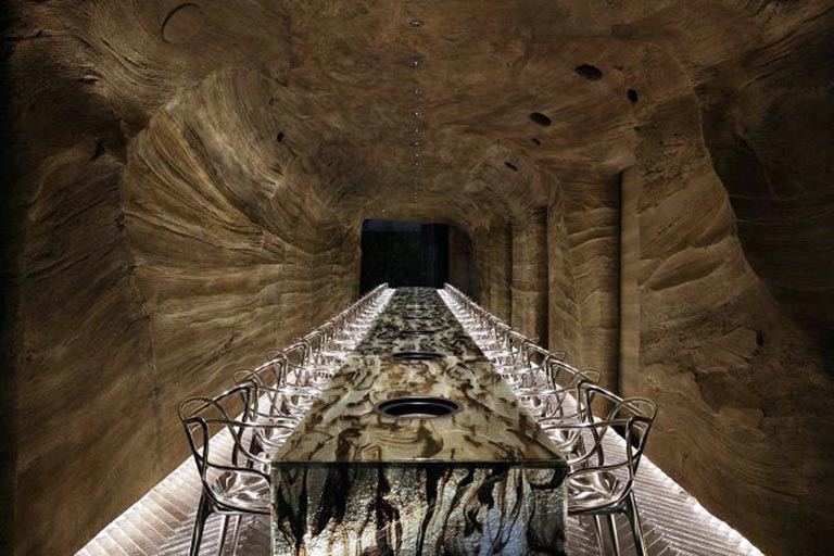 山洞餐廳設計