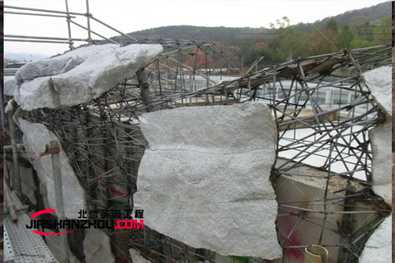 塑石假山.jpg 塑石假山