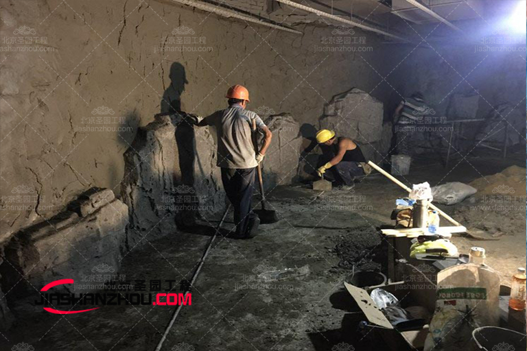 山洞酒吧.jpg 山洞酒吧