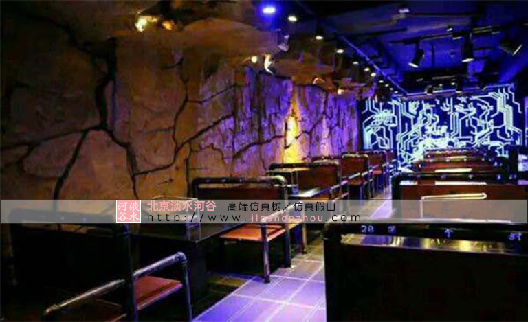 塑石假山.jpg 塑石假山