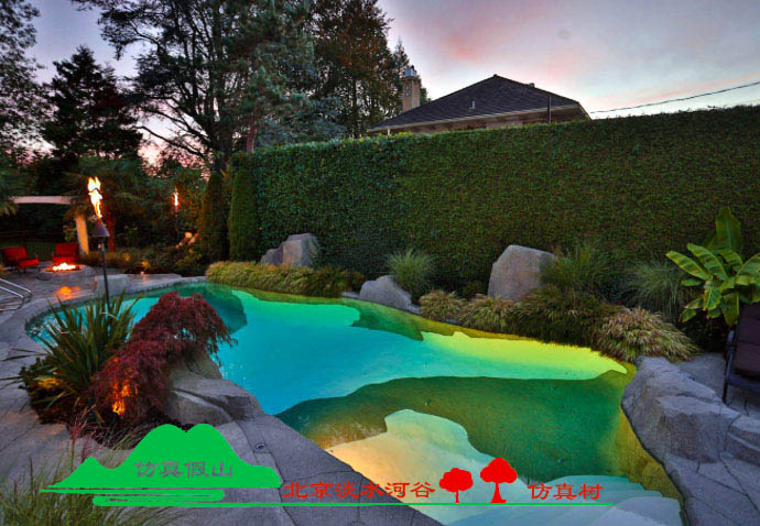 塑石假山.jpg 塑石假山.jpg