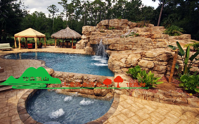 水泥假山.jpg 水泥假山.jpg