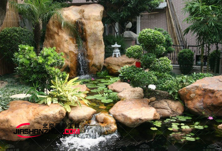 塑石假山.jpg 塑石假山.jpg